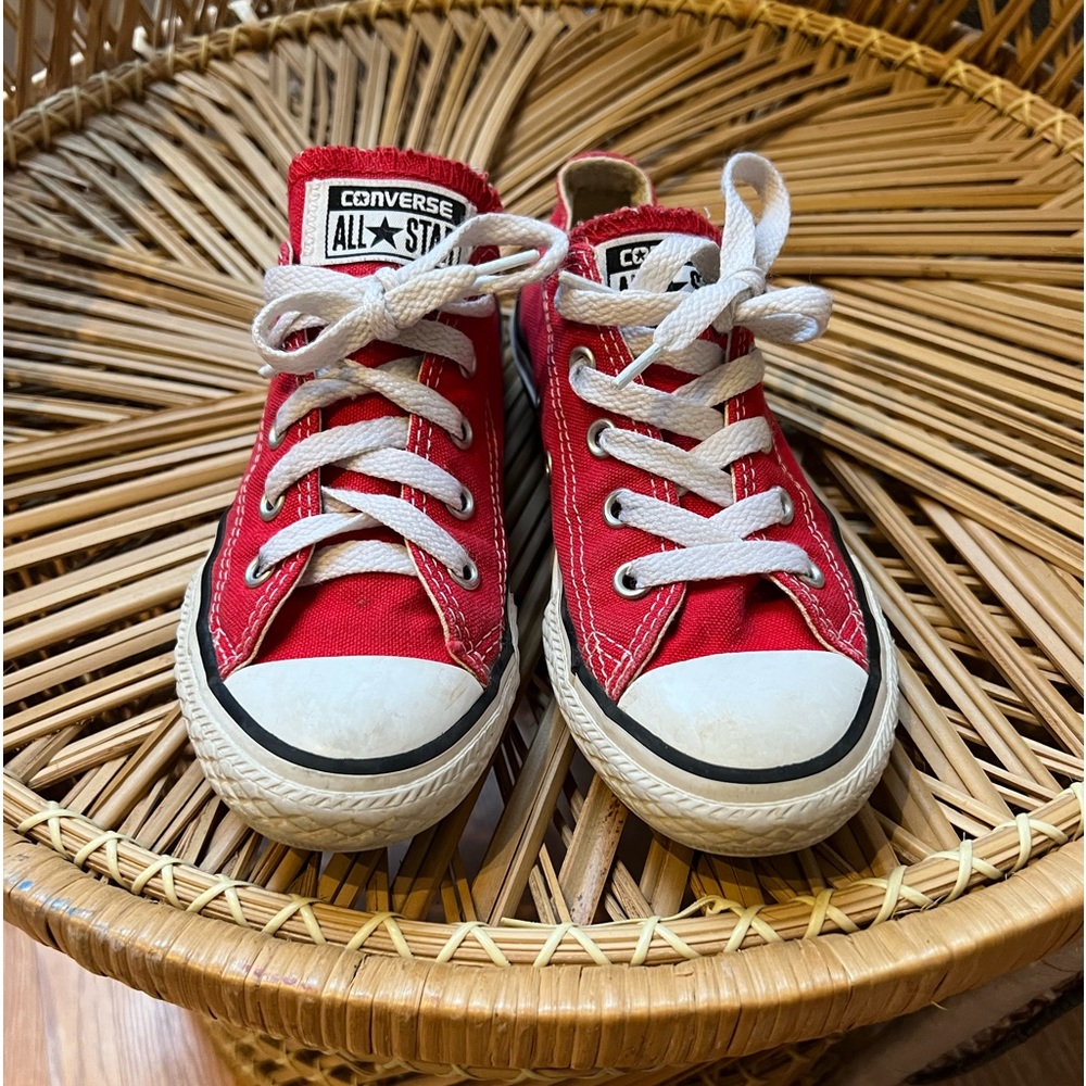 Red converse